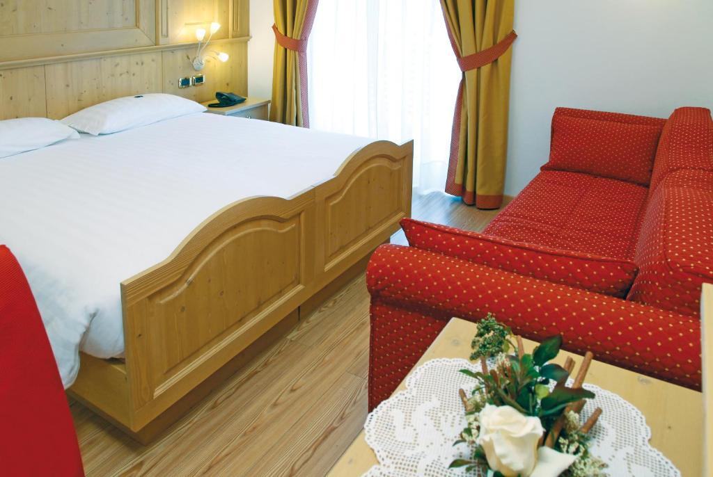 Hotel Gran Vacanze Rooms & Apartments Дімаро Екстер'єр фото