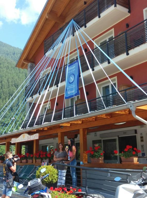 Hotel Gran Vacanze Rooms & Apartments Дімаро Екстер'єр фото