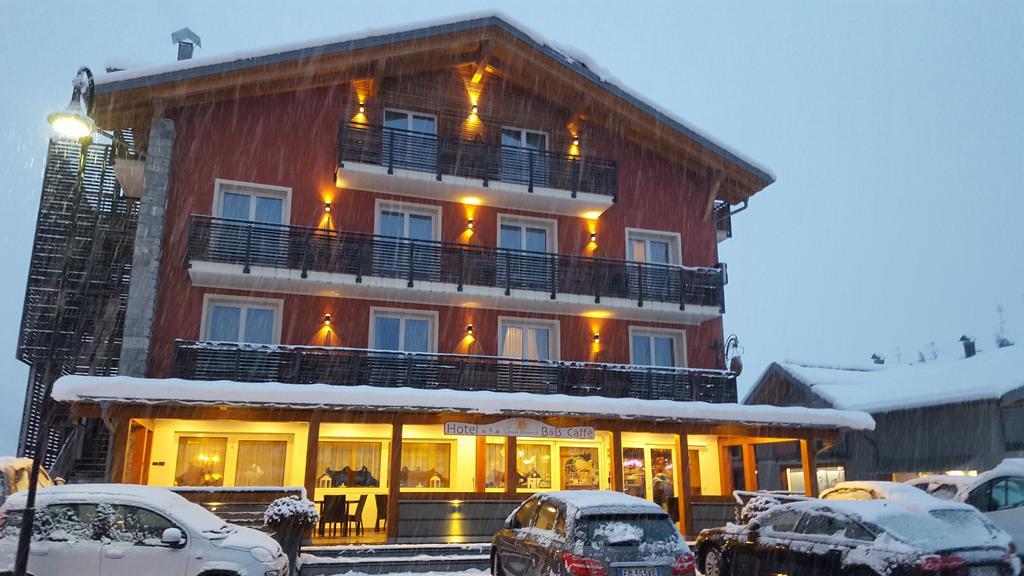 Hotel Gran Vacanze Rooms & Apartments Дімаро Екстер'єр фото