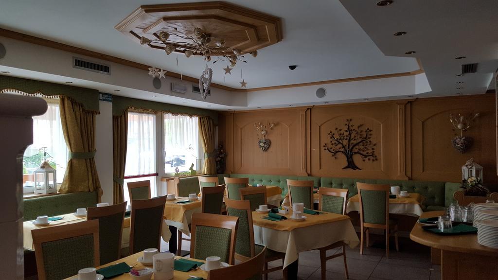 Hotel Gran Vacanze Rooms & Apartments Дімаро Екстер'єр фото